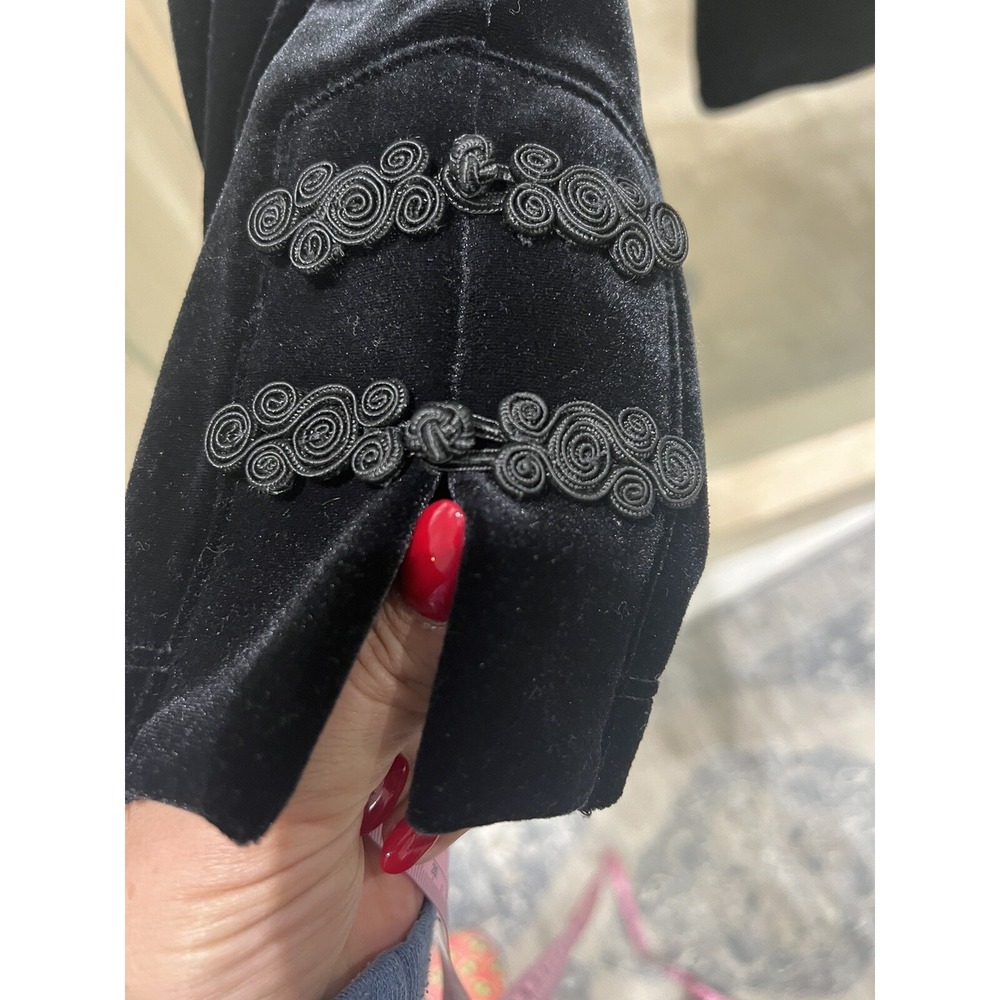 Chico's Travelers Velvet Wide Leg Pants Black Asian Knot Frog Closure Size 2R 12